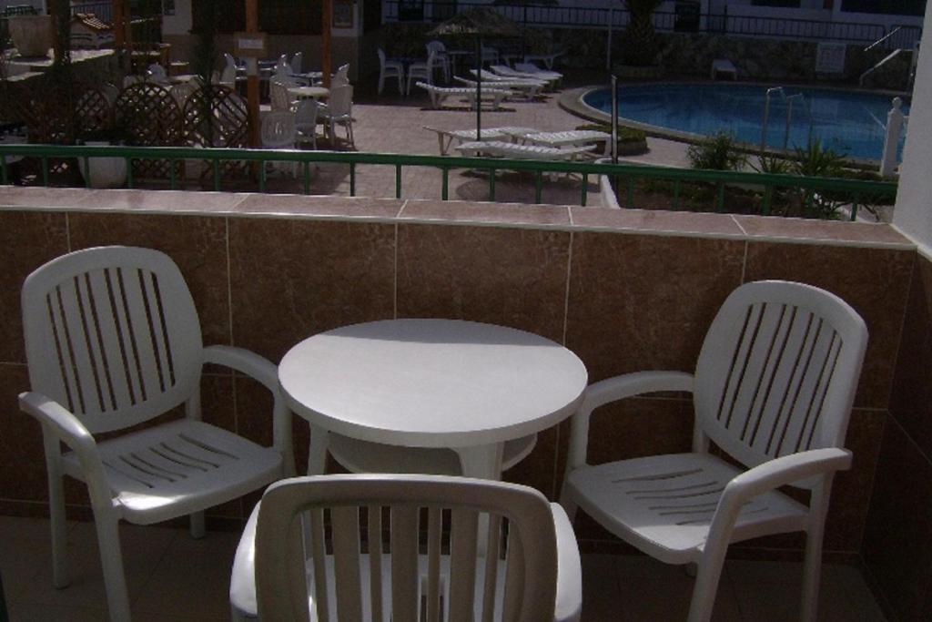 Apartamentos Alondras Park Costa Del Silencio Extérieur photo